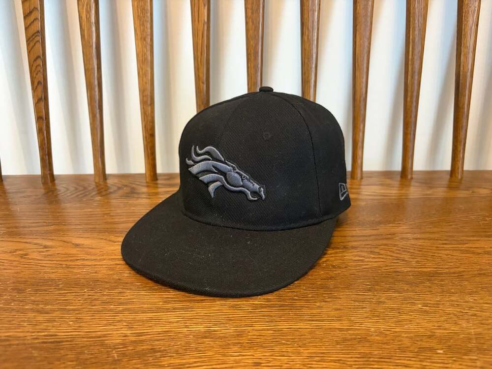 New Era Denver Broncos 59FIFTY Fitted Hat Black Gray Size 7